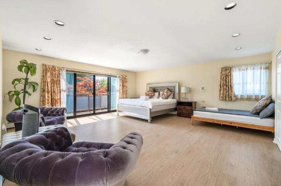 Ferienwohnung Stylish & Central Vancouver Retreat - Steps From Local Attractions! Exterior foto